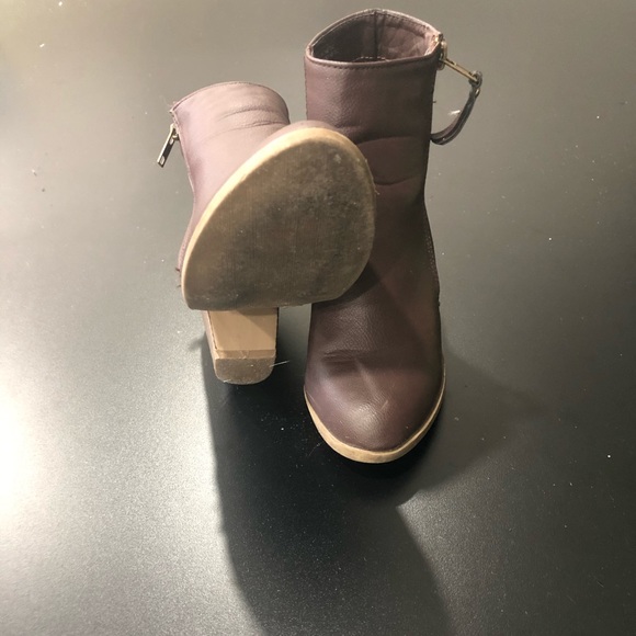 Brown booties - Picture 5 of 5